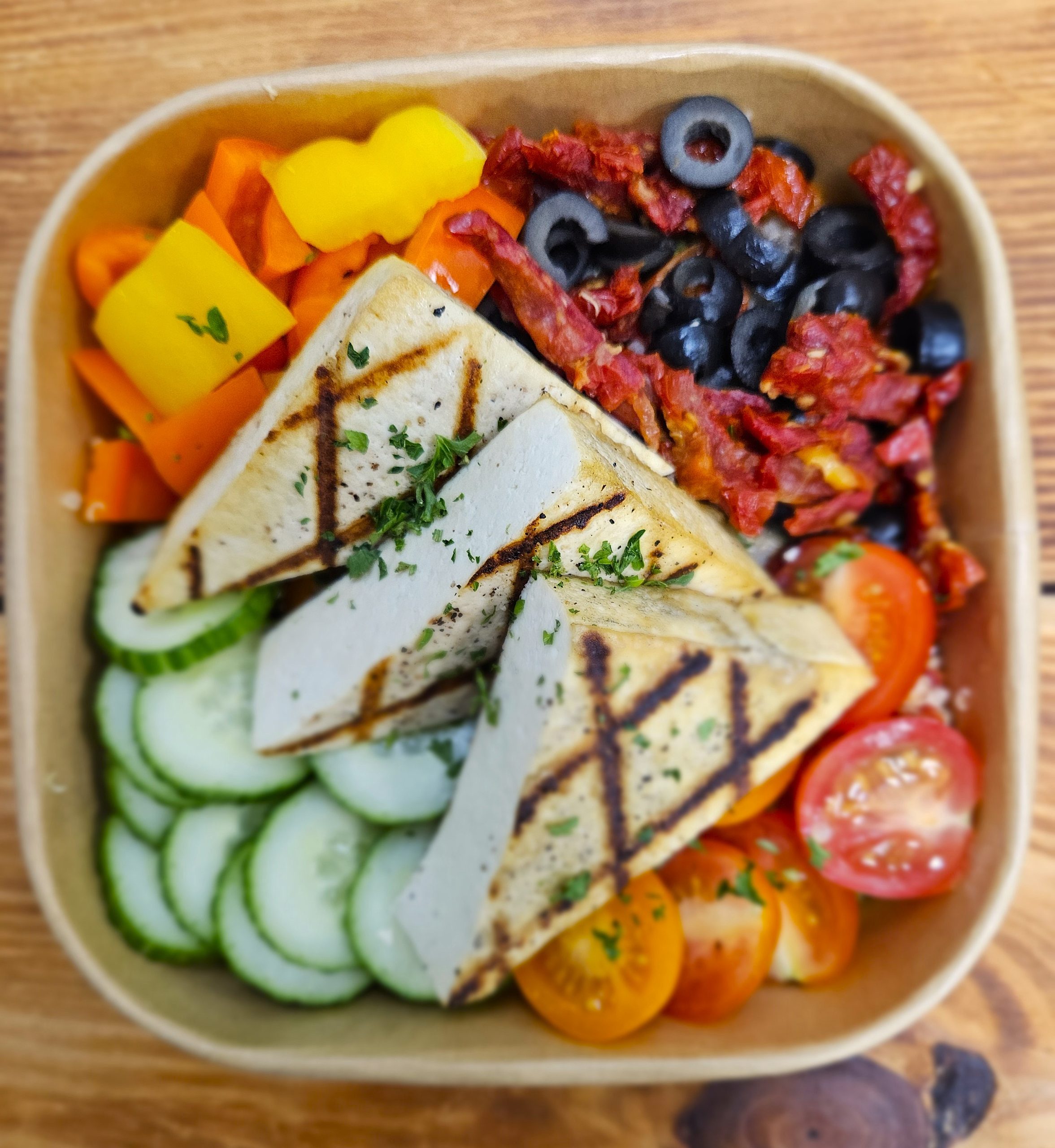 MEDITERRANEAN TOFU BOWL (Vegan -GF/DF)